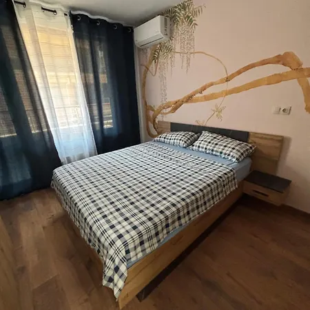 Desis Seaside Hideaway *